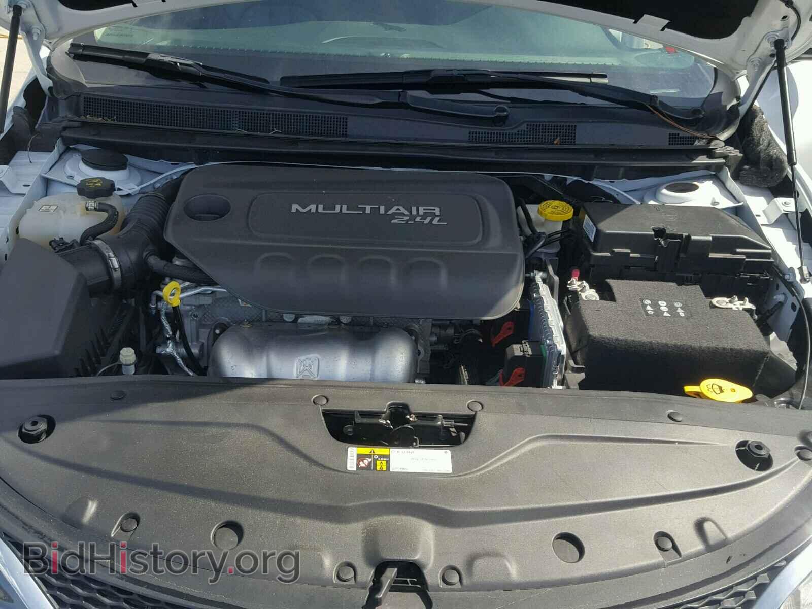 2017 CHRYSLER 200 - VIN: 1C3CCCAB8HN504661 - Фото 7