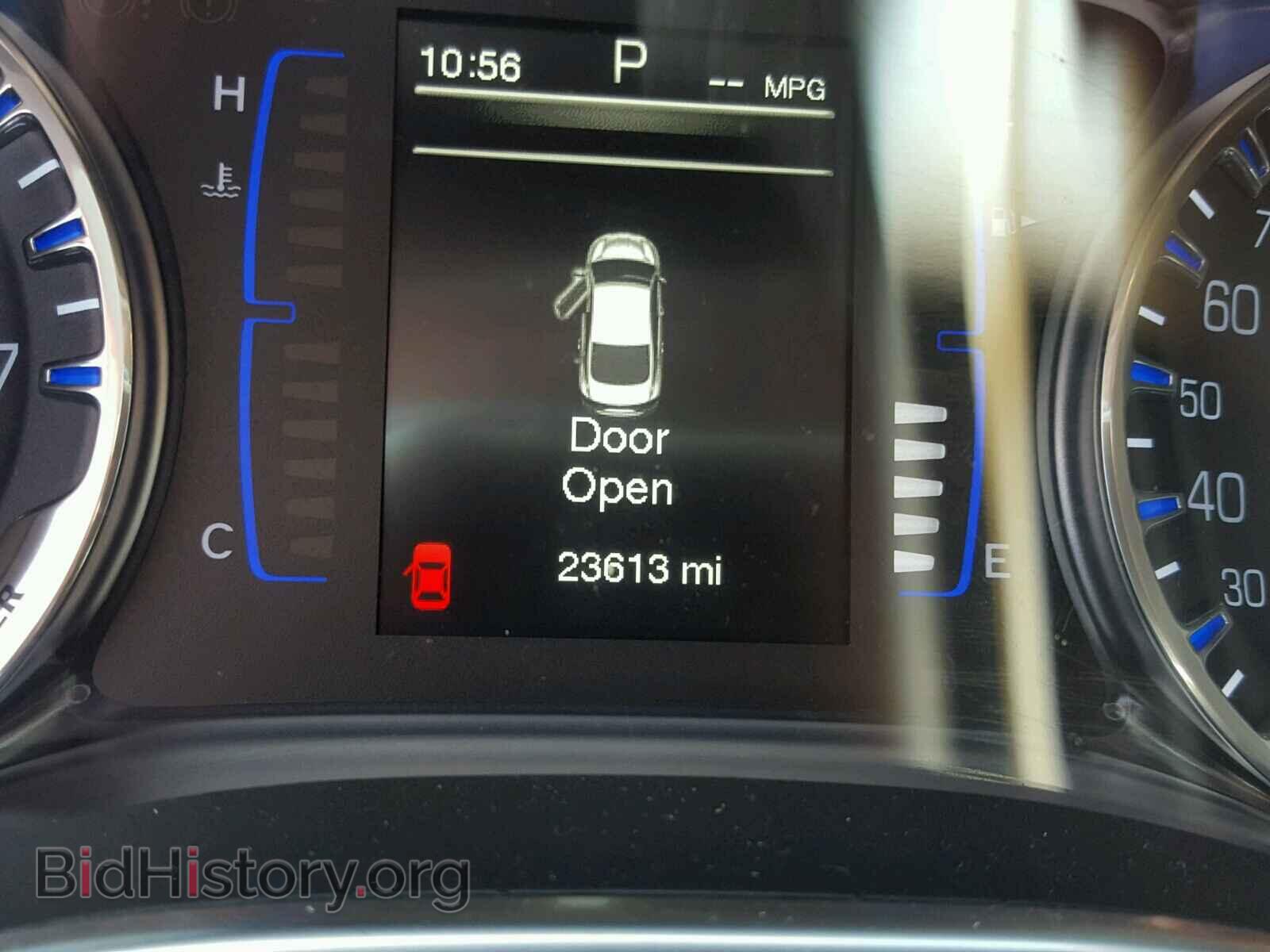 2017 CHRYSLER 200 - VIN: 1C3CCCAB8HN504661 - Фото 8