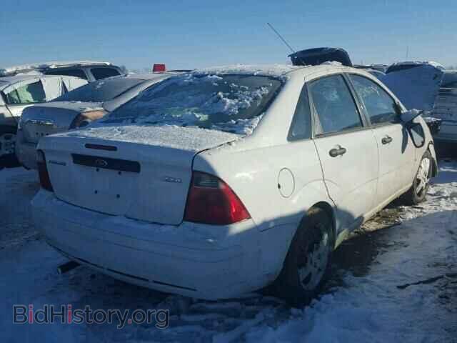 2005 FORD FOCUS - VIN: 1FAFP34N15W102284 - Фото 4
