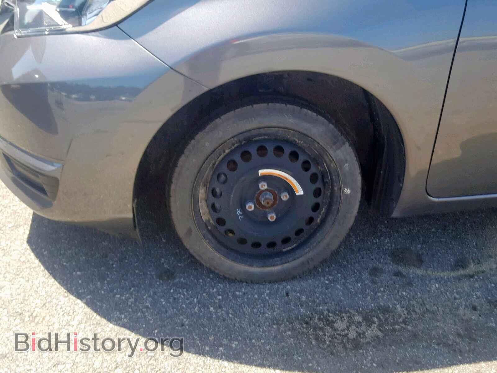 2017 NISSAN VERSA - VIN: 3N1CE2CPXHL362017 - Photo 9