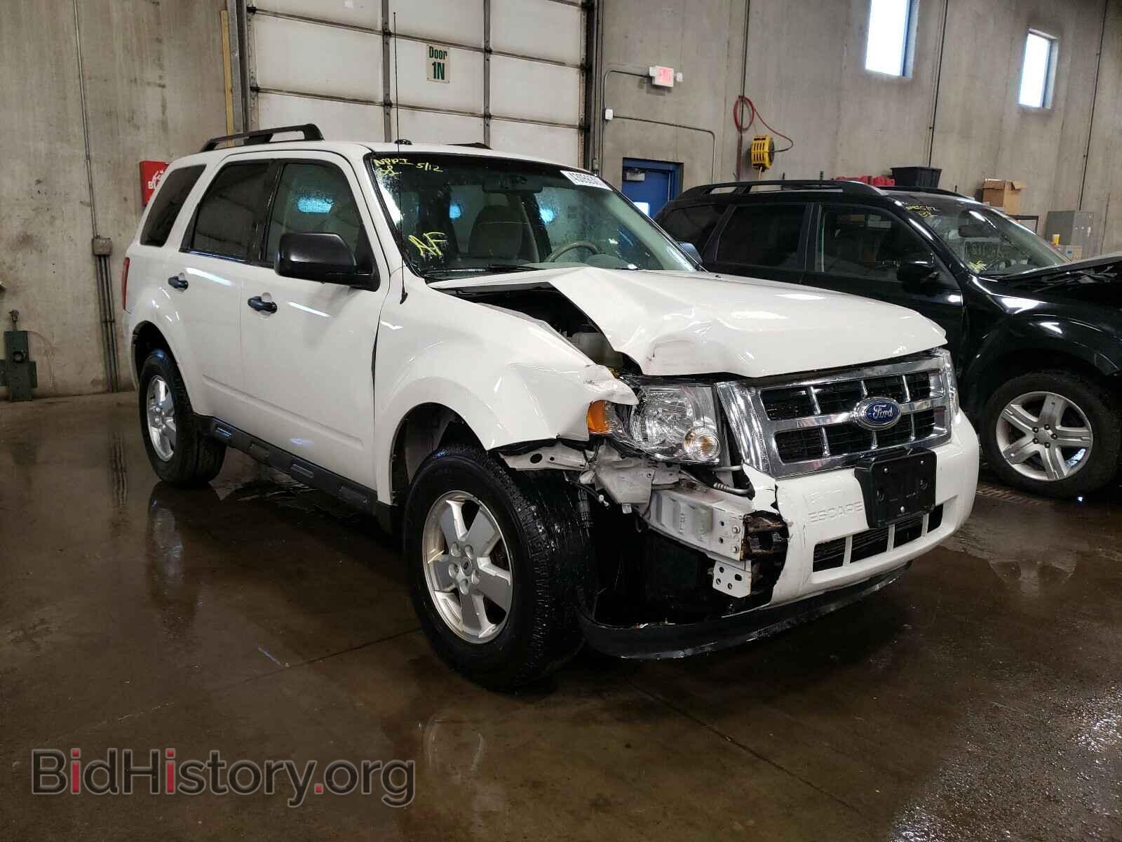 Фотография 1FMCU0D71BKA81702 - FORD ESCAPE 2011