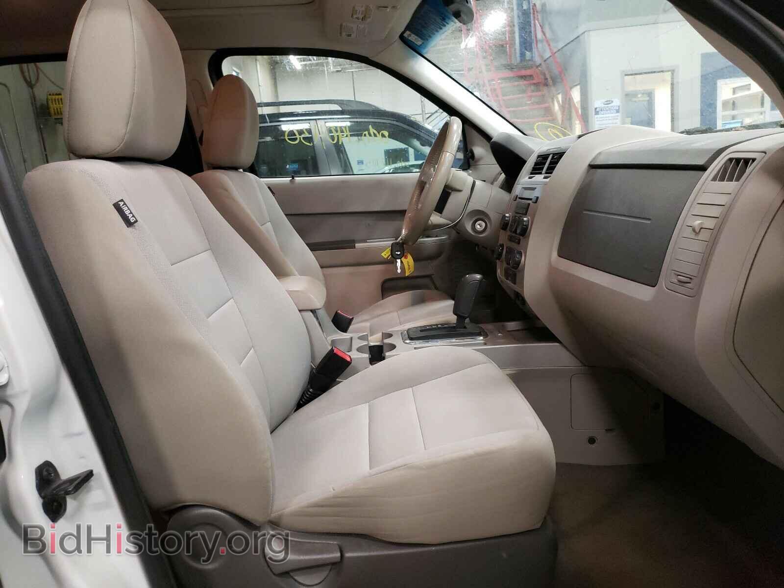 2011 FORD ESCAPE - VIN: 1FMCU0D71BKA81702 - Photo 5