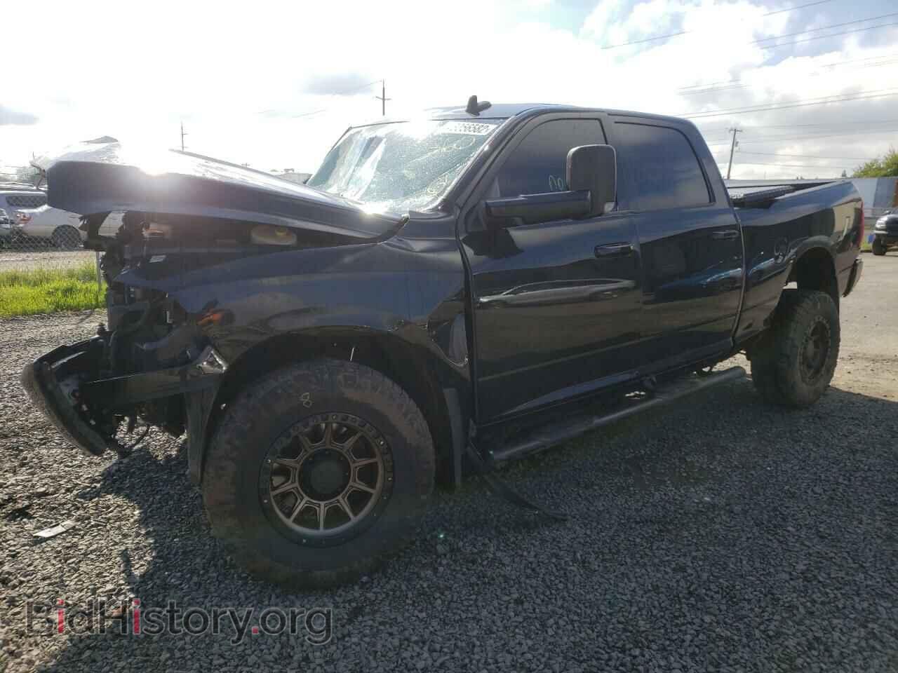 2017 RAM 2500 - VIN: 3C6UR5DLXHG581336 - Фото 2