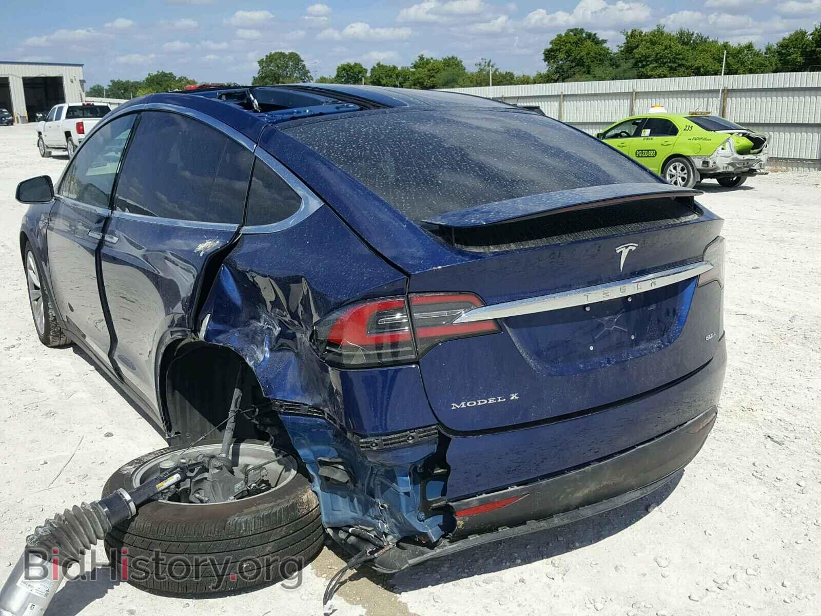 2016 TESLA MODEL X - VIN: 5YJXCBE21GF022645 - Photo 3