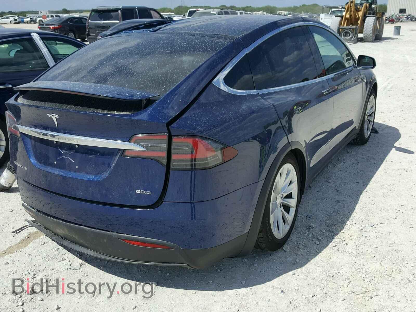 2016 TESLA MODEL X - VIN: 5YJXCBE21GF022645 - Photo 4