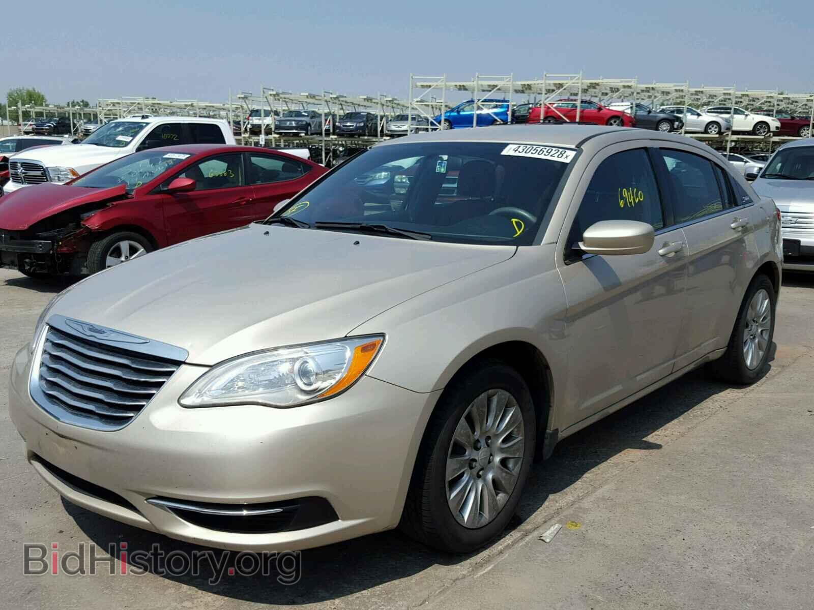 2014 CHRYSLER 200 - VIN: 1C3CCBAB5EN175956 - Фото 2