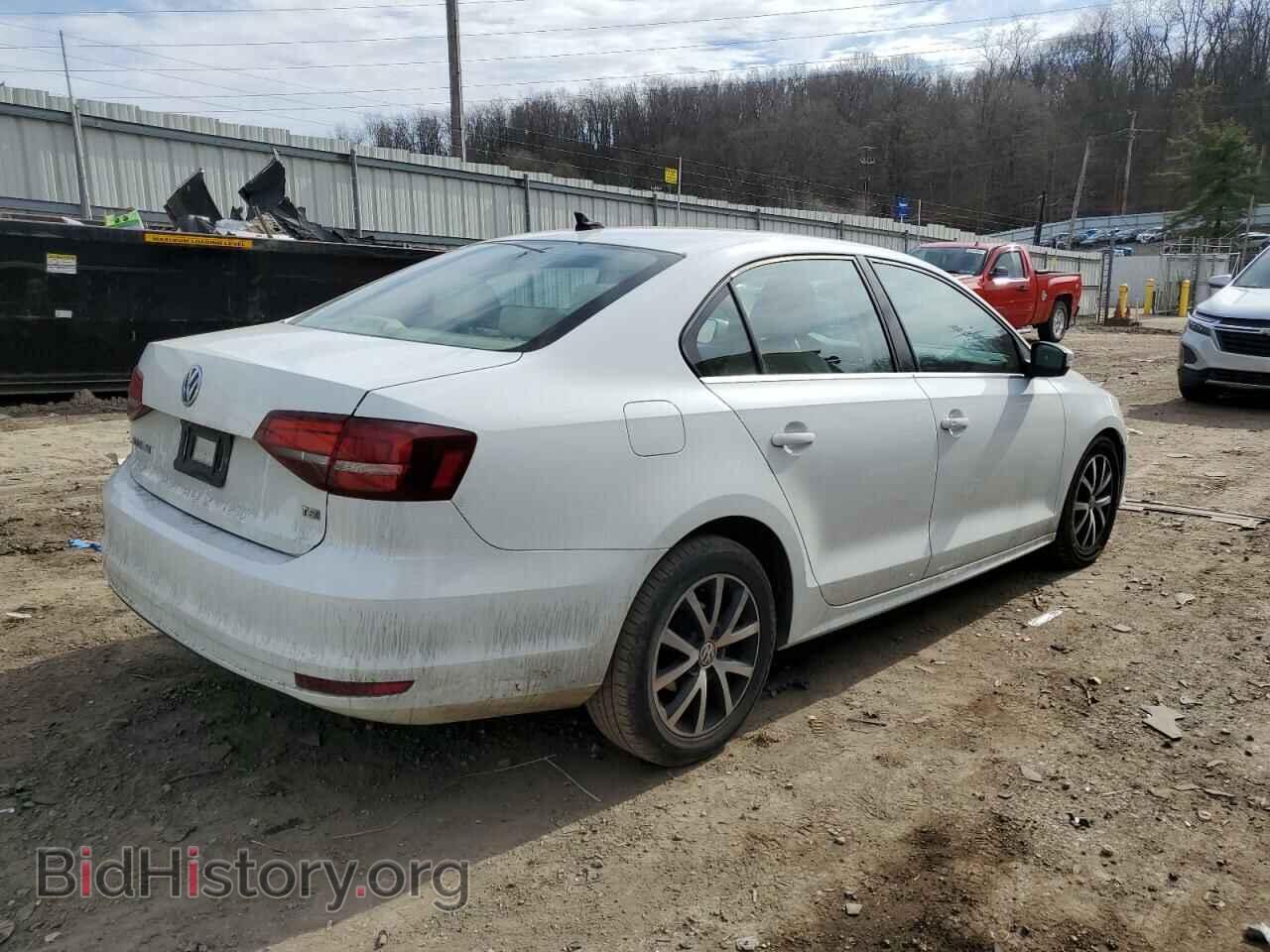 2017 VOLKSWAGEN JETTA - VIN: 3VWDB7AJ2HM305372 - Фото 3
