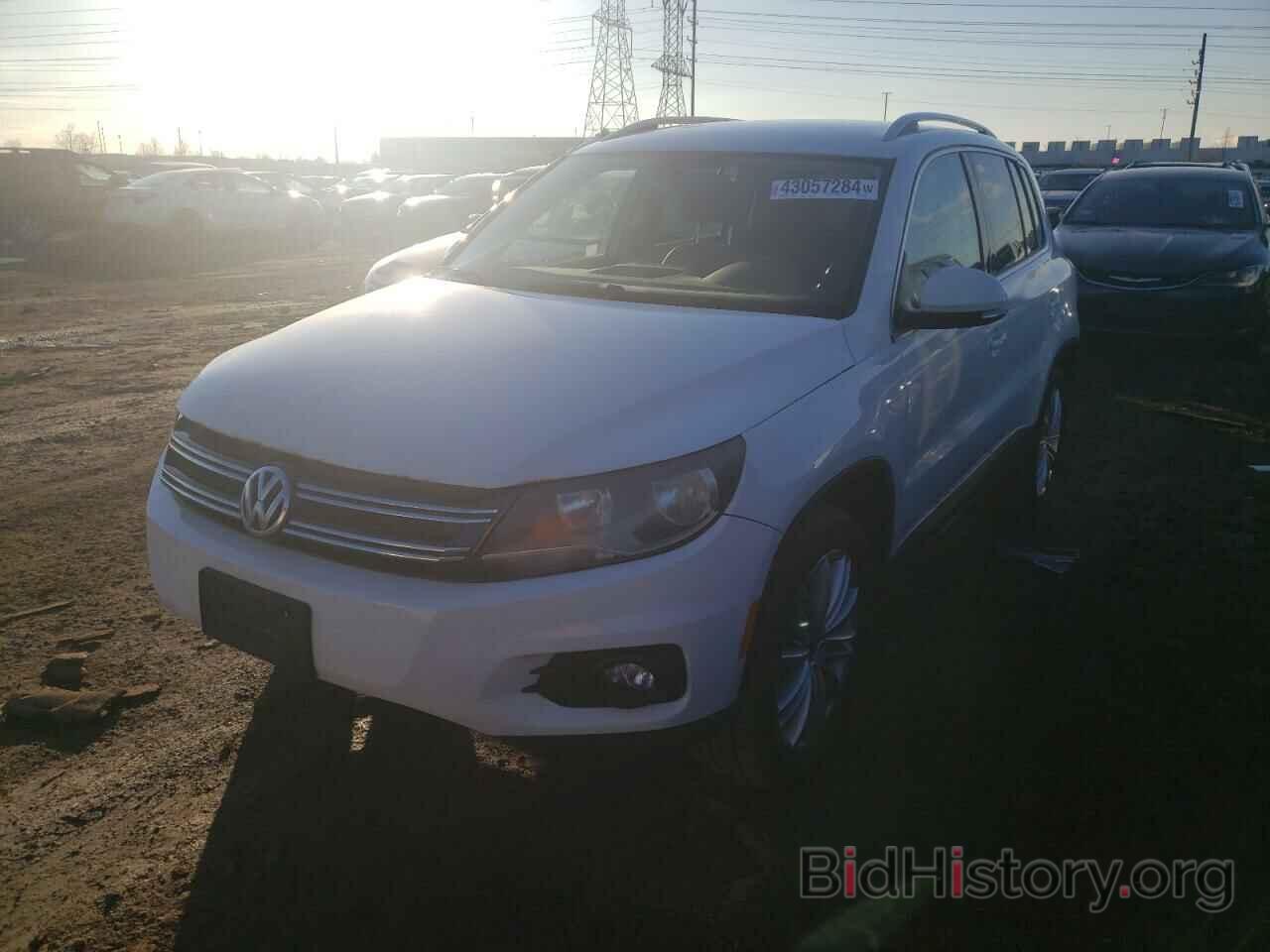 Фотография WVGBV3AX0EW593818 - VOLKSWAGEN TIGUAN 2014