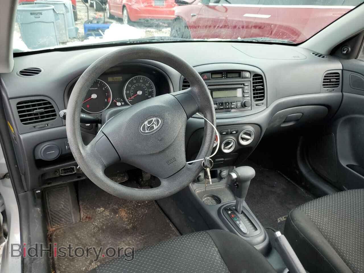 2007 HYUNDAI ACCENT - VIN: KMHCM36C07U024477 - Фото 8