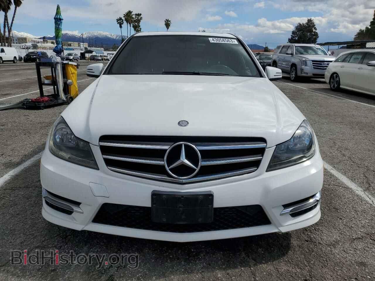 2014 MERCEDES-BENZ C-CLASS - VIN: WDDGF4HB1ER320351 - Фото 5