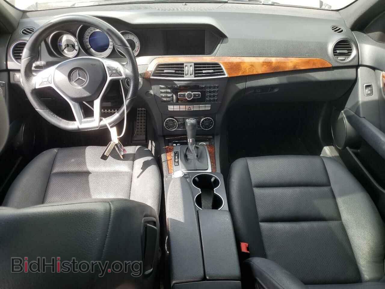 2014 MERCEDES-BENZ C-CLASS - VIN: WDDGF4HB1ER320351 - Фото 8