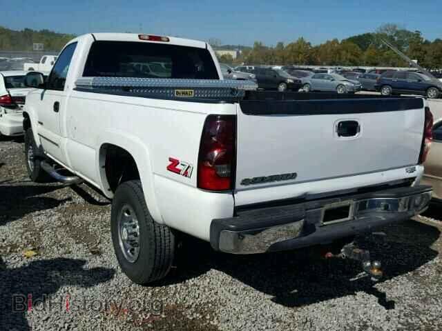 2006 CHEVROLET SILVERADO - VIN: 1GCHC24U36E212437 - Фото 3