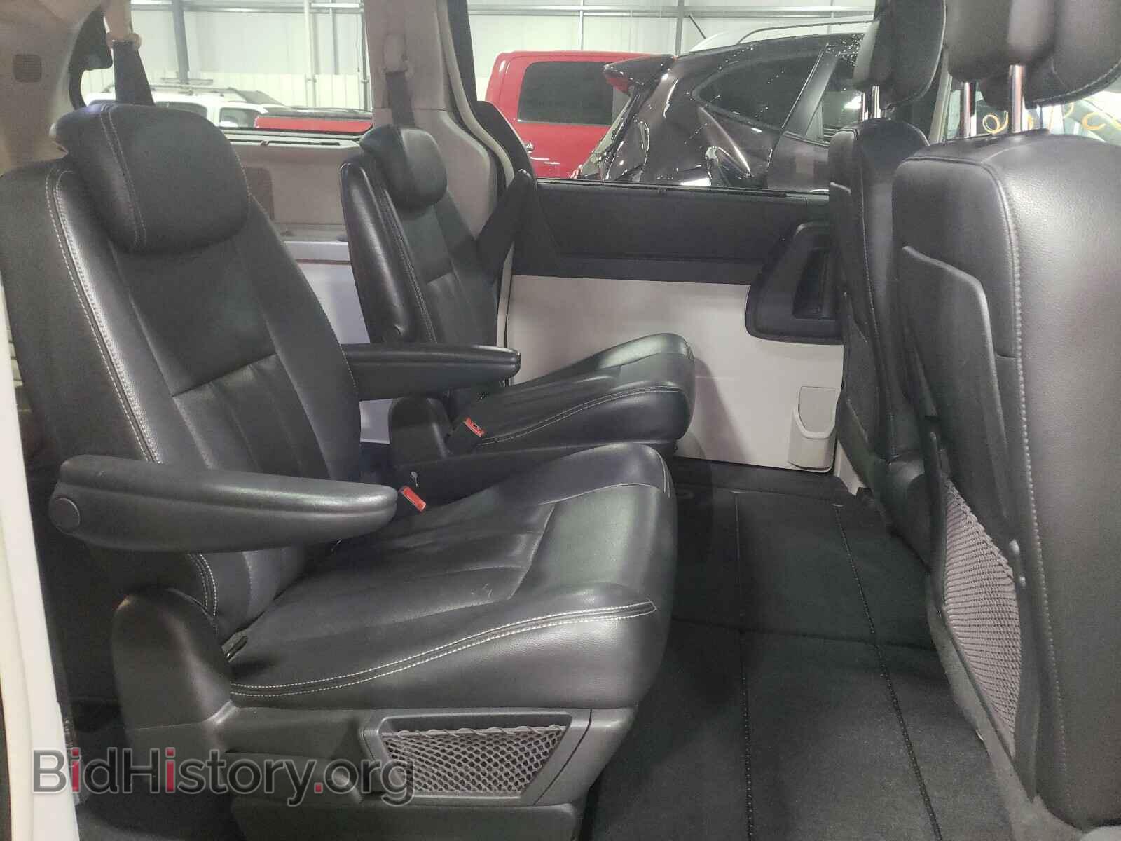 2010 CHRYSLER MINIVAN - VIN: 2A4RR8DX4AR330292 - Фото 6