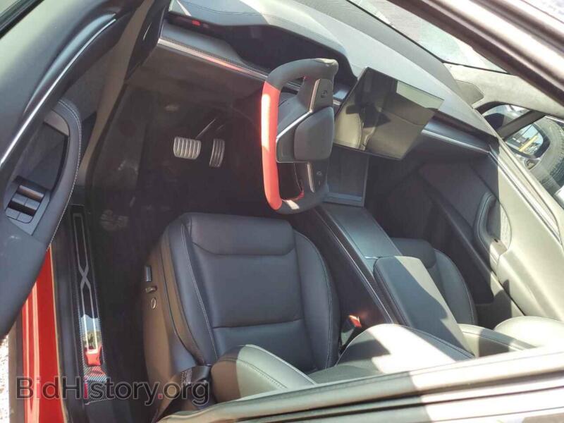 2023 Tesla MODEL X (VIN 7SAXCBE61PF376574) — photo 8 of 16