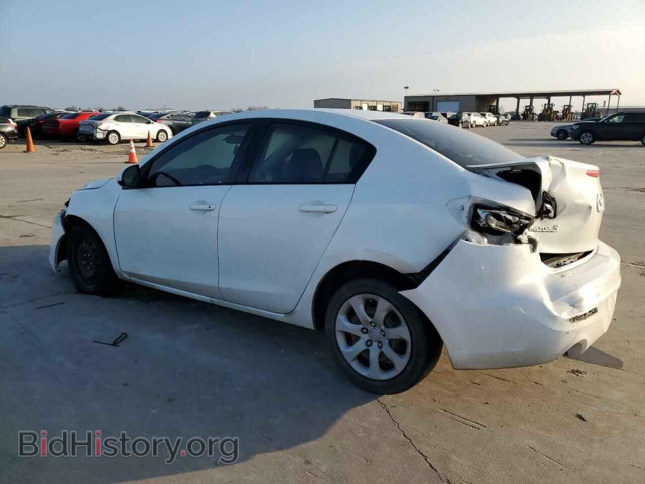 2013 MAZDA 3 - VIN: JM1BL1TF4D1846752 - Photo 2