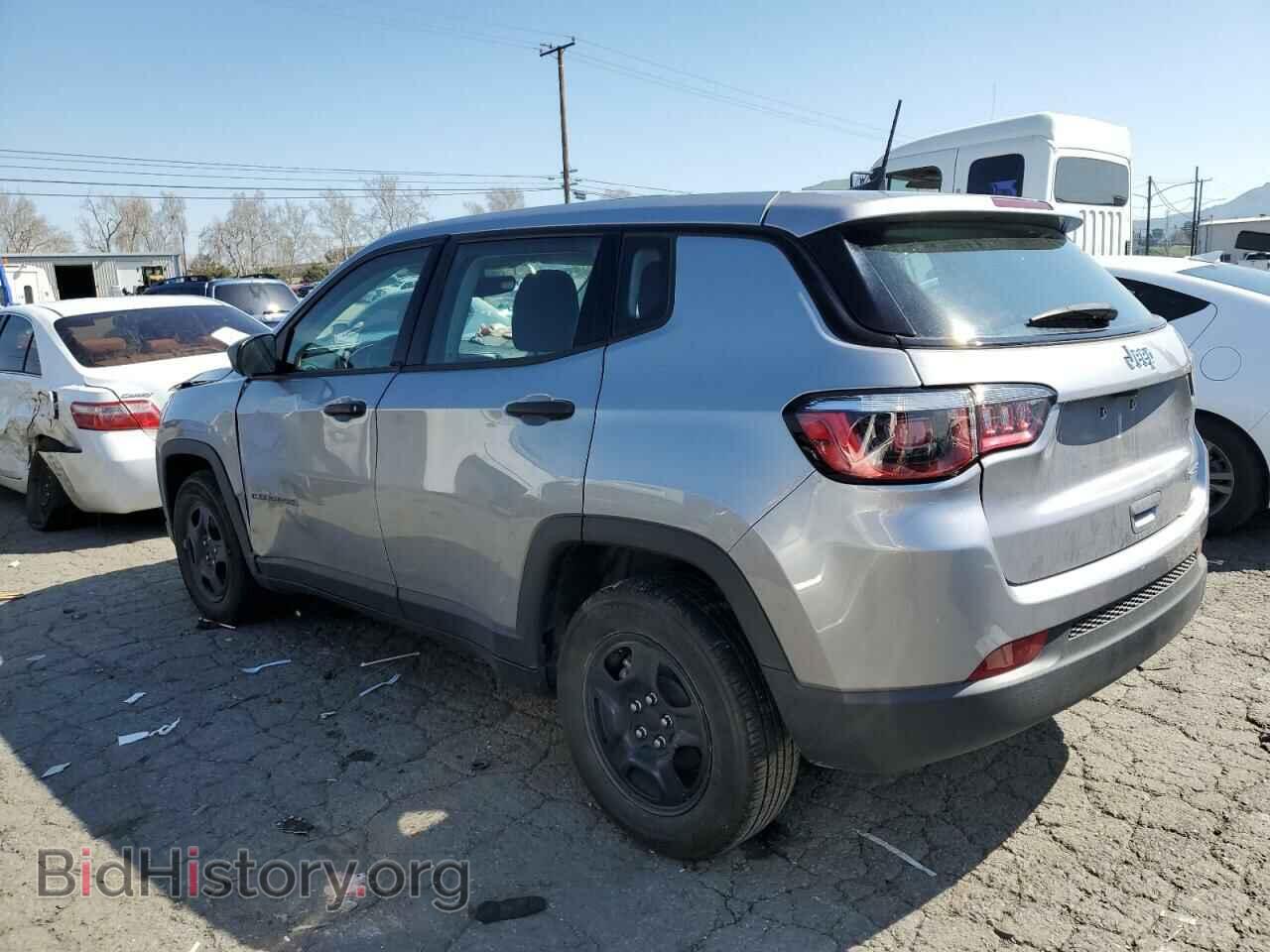 2019 JEEP COMPASS - VIN: 3C4NJCAB6KT614593 - Photo 2
