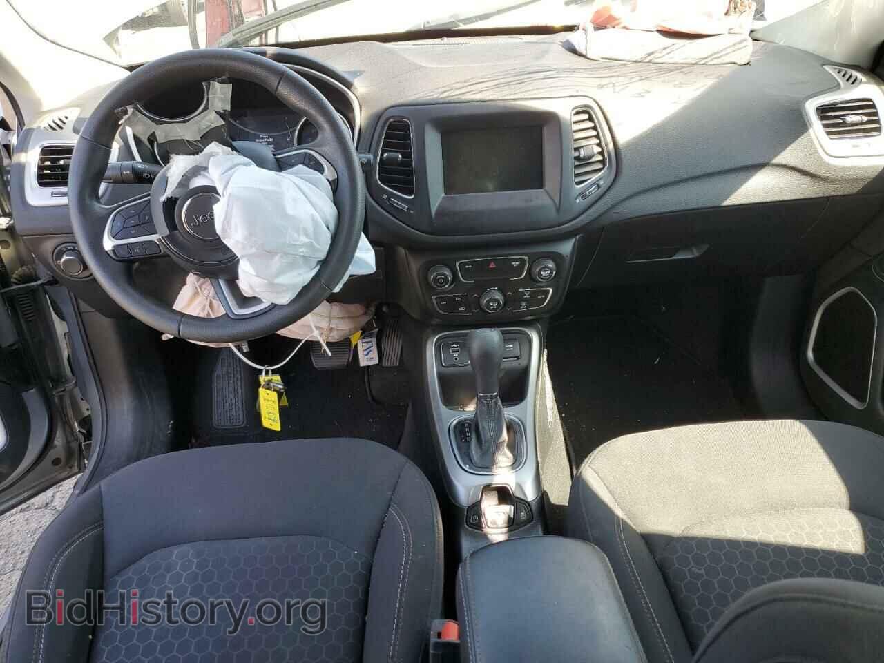 2019 JEEP COMPASS - VIN: 3C4NJCAB6KT614593 - Photo 8