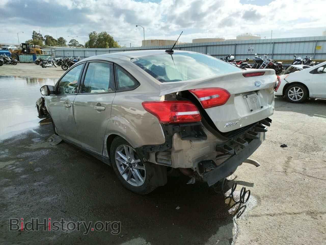 2016 FORD FOCUS - VIN: 1FADP3F21GL322121 - Photo 3