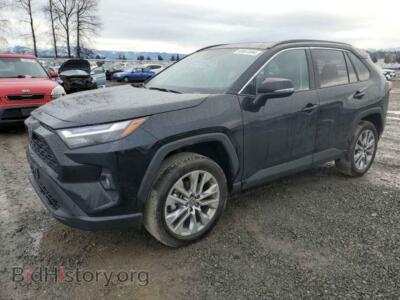 2023 Toyota RAV4 XLE Premium, черный — VIN 2T3A1RFV7PC350712, Copart