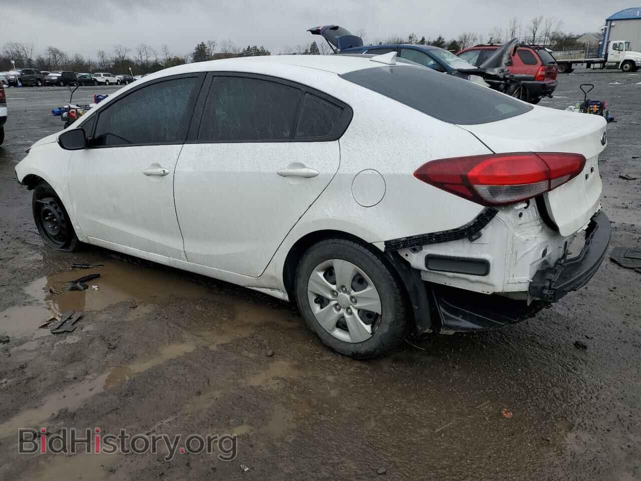 2018 KIA FORTE - VIN: 3KPFL4A72JE206255 - Фото 2