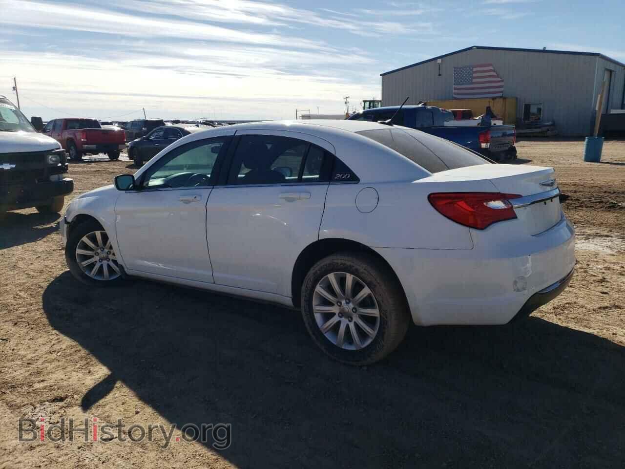 2012 CHRYSLER 200 - VIN: 1C3CCBBB6CN164556 - Фото 2
