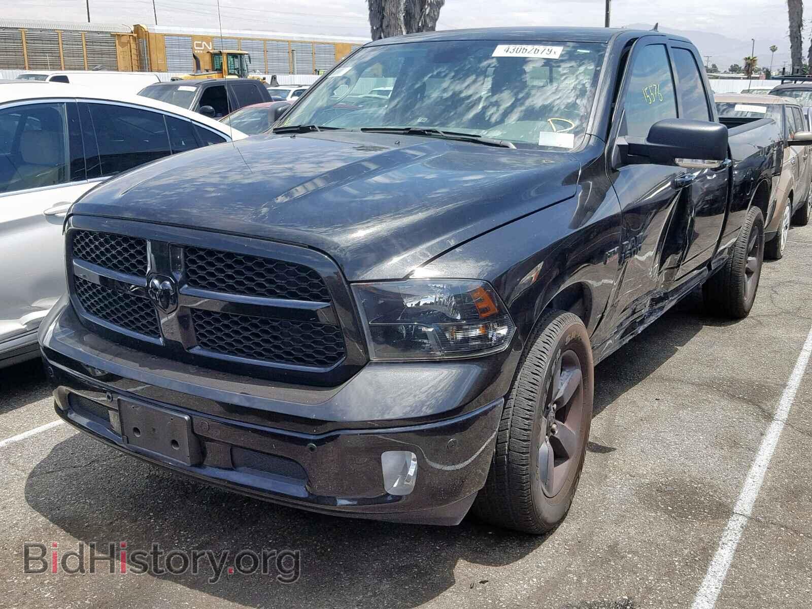 2018 RAM 1500 SLT - VIN: 1C6RR7GT6JS147880 - Фото 2