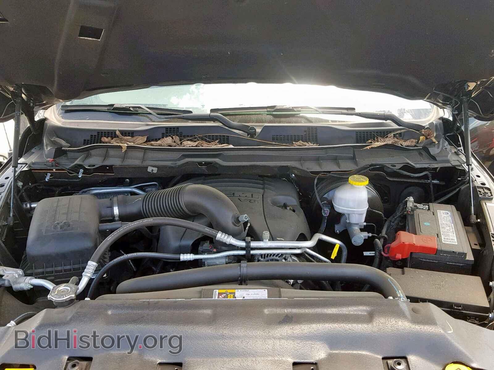 2018 RAM 1500 SLT - VIN: 1C6RR7GT6JS147880 - Фото 7