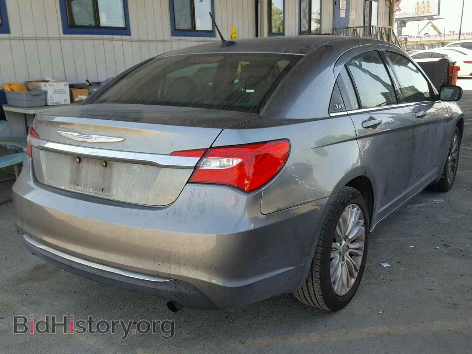 2012 CHRYSLER 200 - VIN: 1C3CCBAB0CN112924 - Фото 4