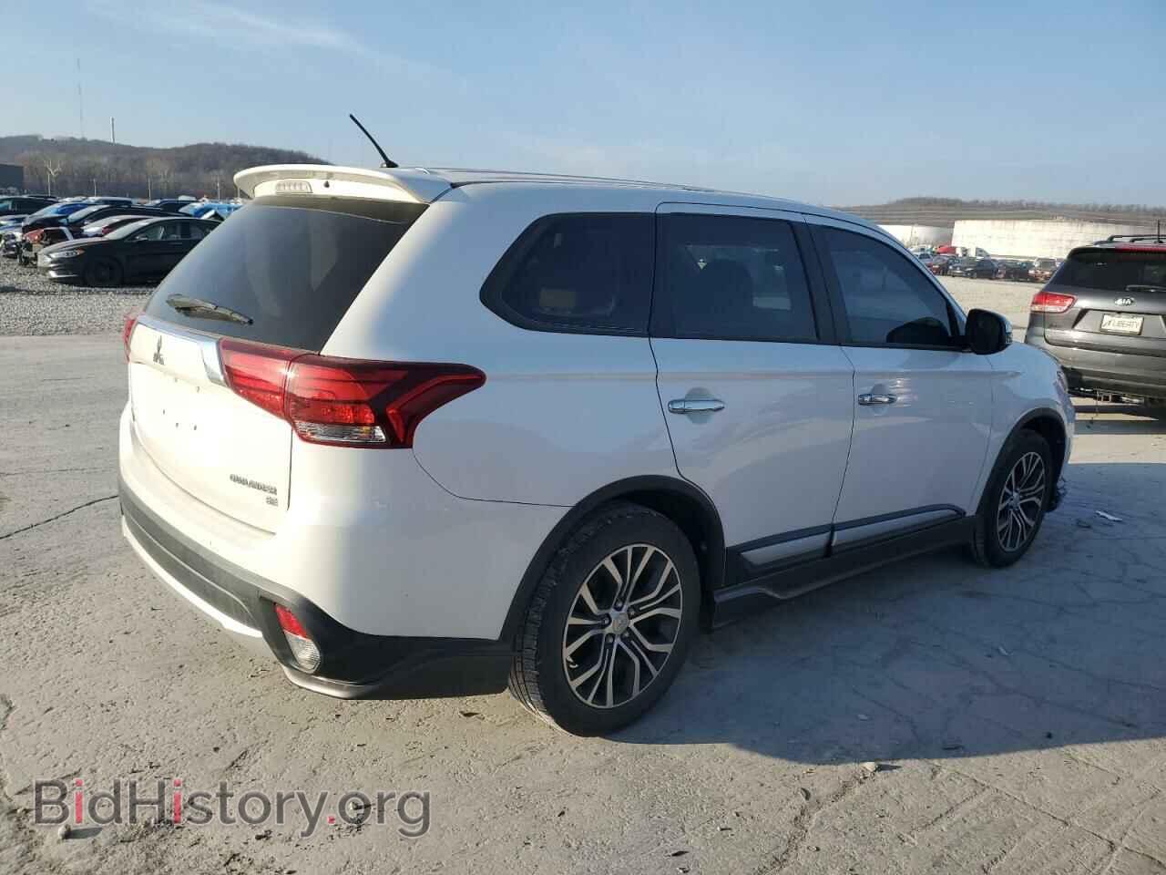 2016 MITSUBISHI OUTLANDER - VIN: JA4AD3A32GZ012914 - Фото 3