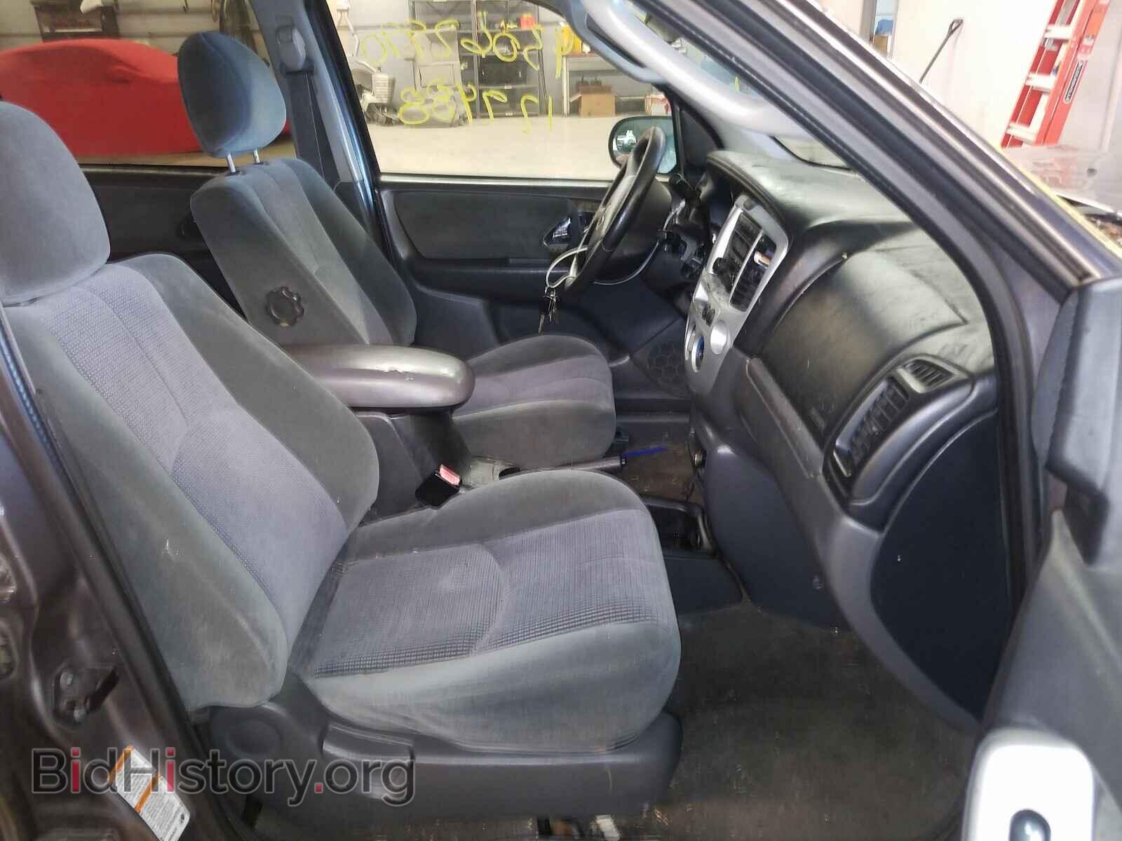 2003 MAZDA TRIBUTE - VIN: 4F2CZ04153KM53044 - Фото 5