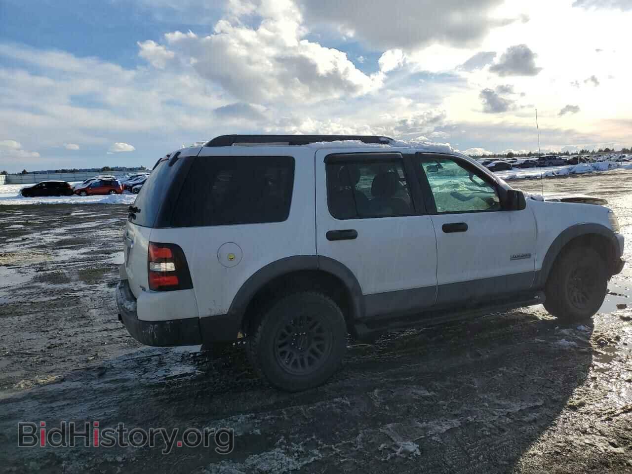 2006 FORD EXPLORER - VIN: 1FMEU73E86UB06056 - Фото 3