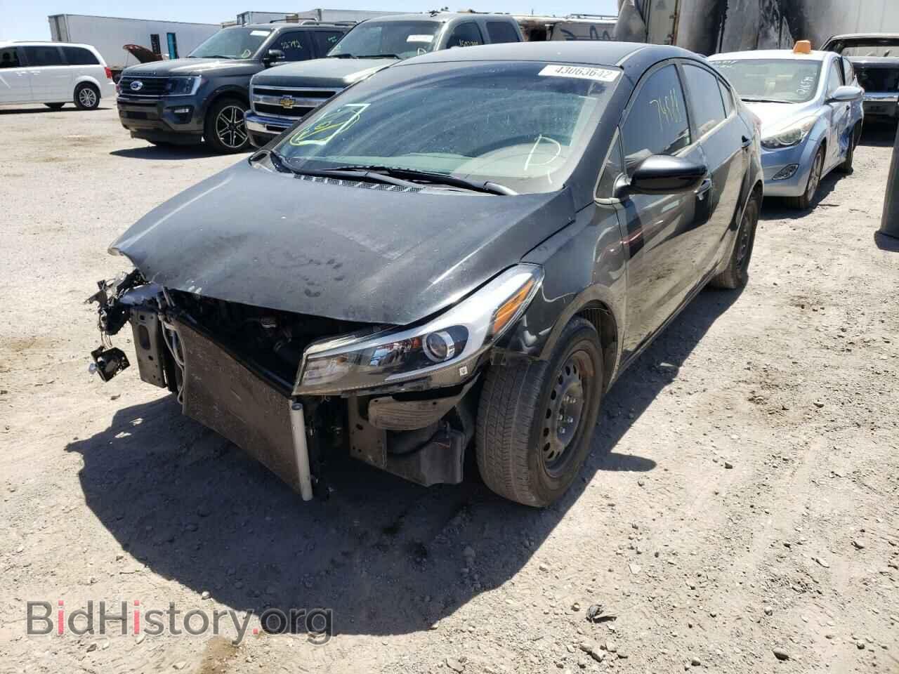 2017 KIA FORTE - VIN: 3KPFL4A74HE129897 - Фото 2