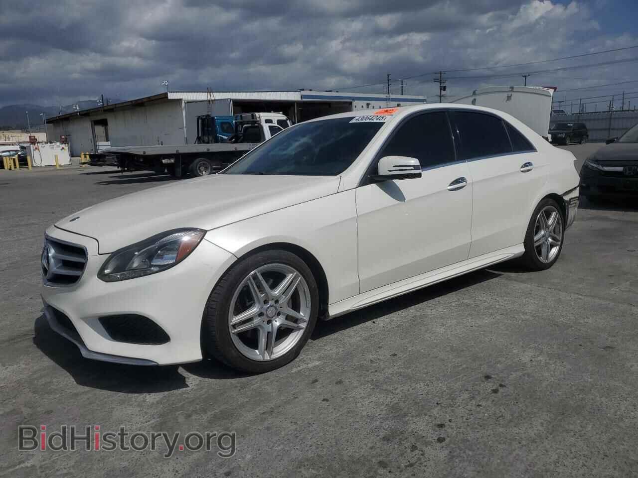 Photo WDDHF5KB8EA800372 - MERCEDES-BENZ E-CLASS 2014