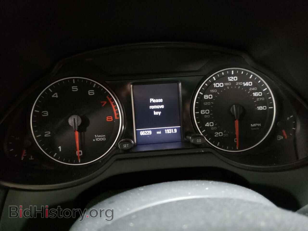 2011 AUDI Q5 - VIN: WA1LFAFP4BA079945 - Фото 9