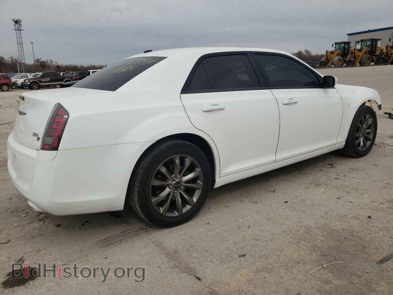2014 CHRYSLER 300 - VIN: 2C3CCAGG2EH309750 - Фото 3