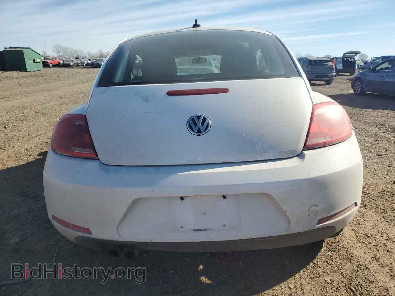2012 VOLKSWAGEN BEETLE - VIN: 3VWJP7AT4CM657836 - Фото 6