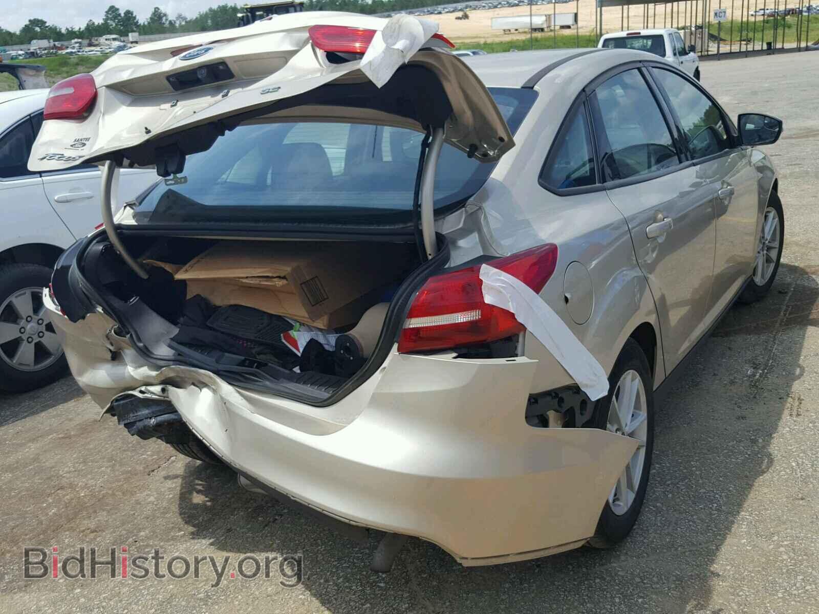 2017 FORD FOCUS - VIN: 1FADP3F25HL336749 - Photo 4