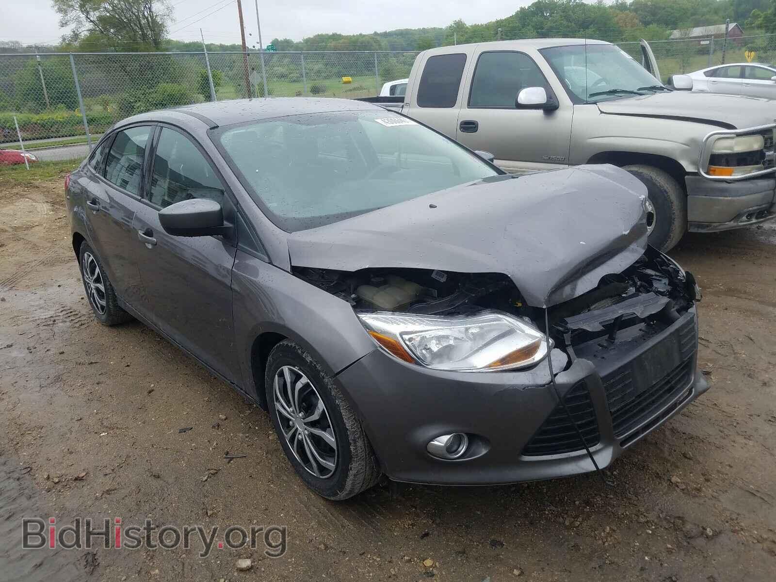 Photo 1FAHP3F25CL273761 - FORD FOCUS 2012