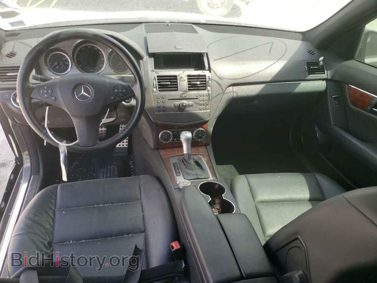 2011 MERCEDES-BENZ C-CLASS - VIN: WDDGF5EB9BF643974 - Фото 8