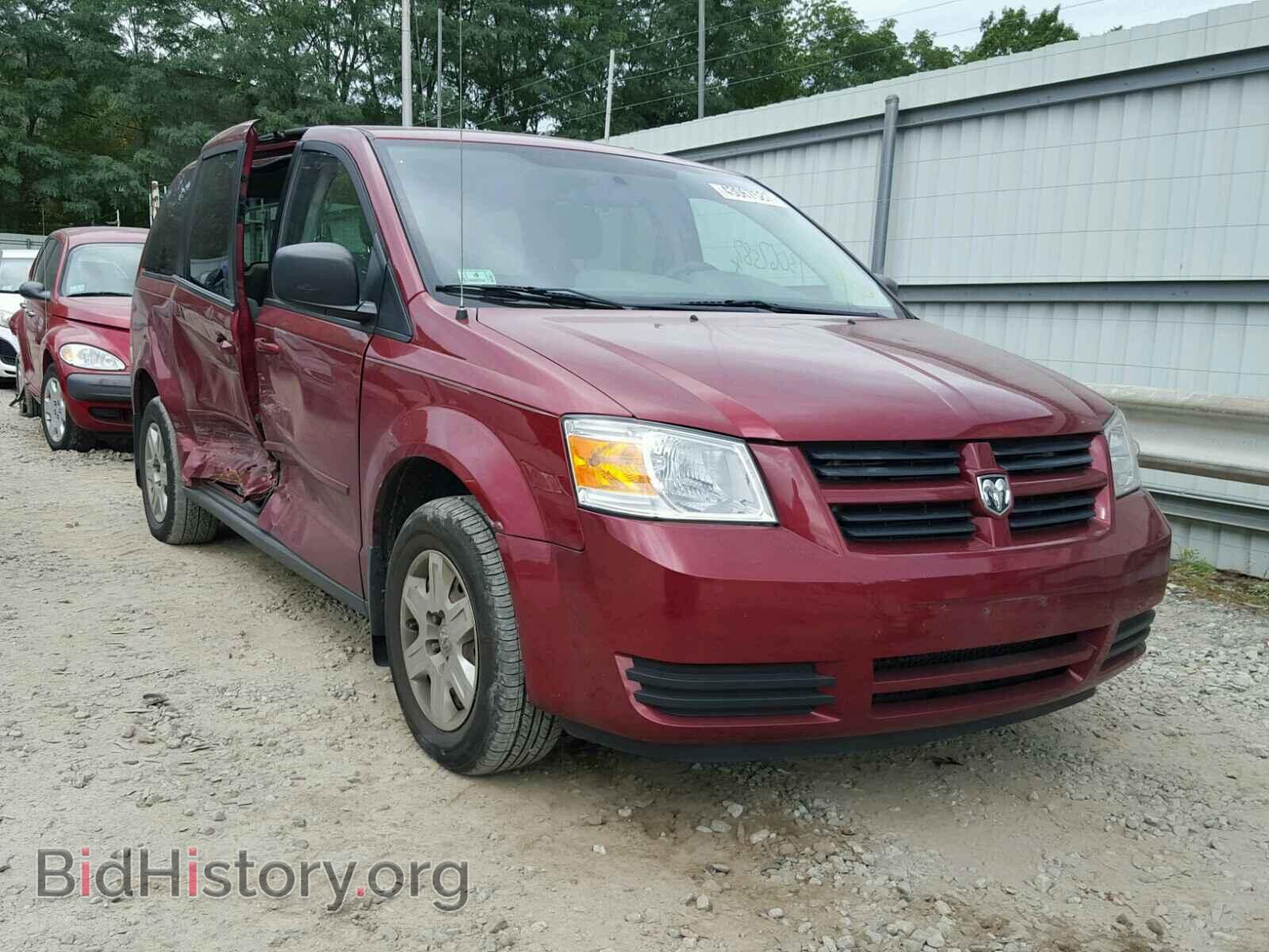 Photo 2D4RN4DE4AR402779 - DODGE CARAVAN 2010