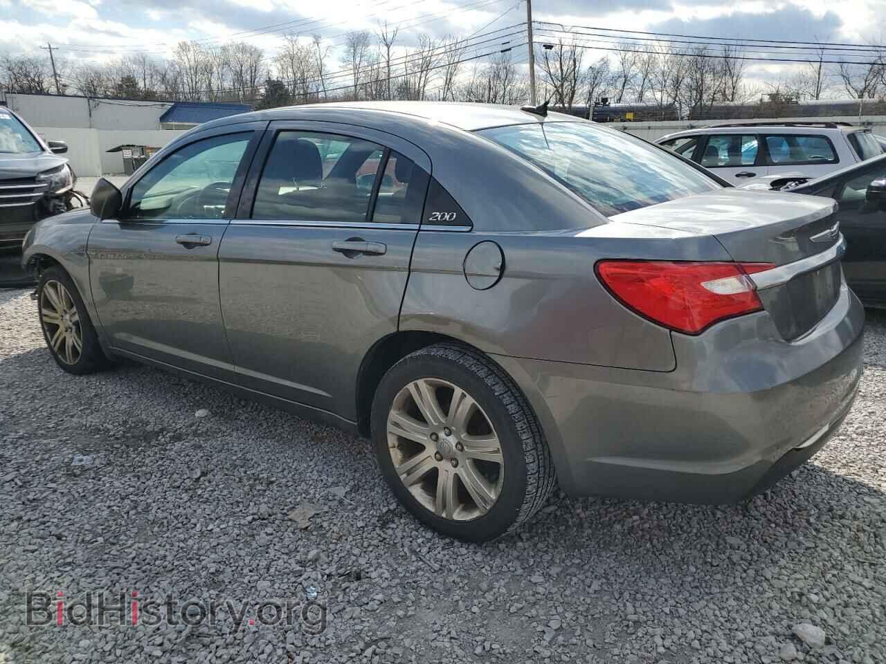 2012 CHRYSLER 200 - VIN: 1C3CCBBB1CN176422 - Photo 2