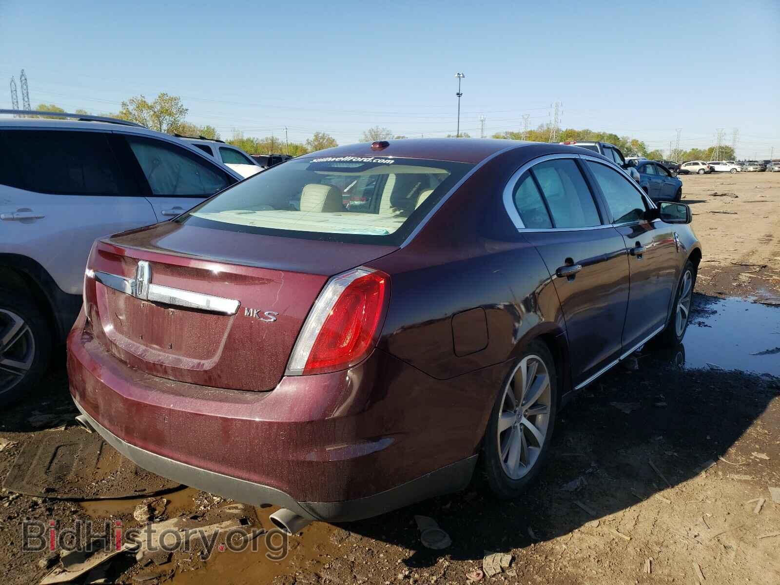 2011 LINCOLN MKS - VIN: 1LNHL9DR4BG611842 - Фото 4
