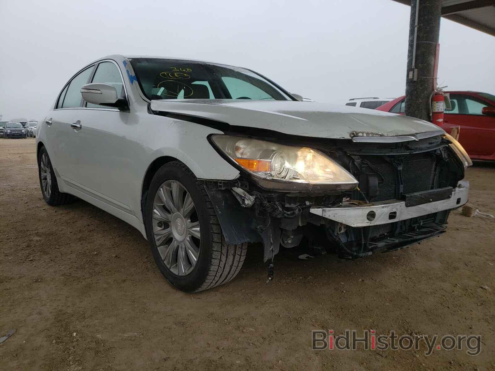 Photo KMHGC46E99U042748 - HYUNDAI GENESIS 2009