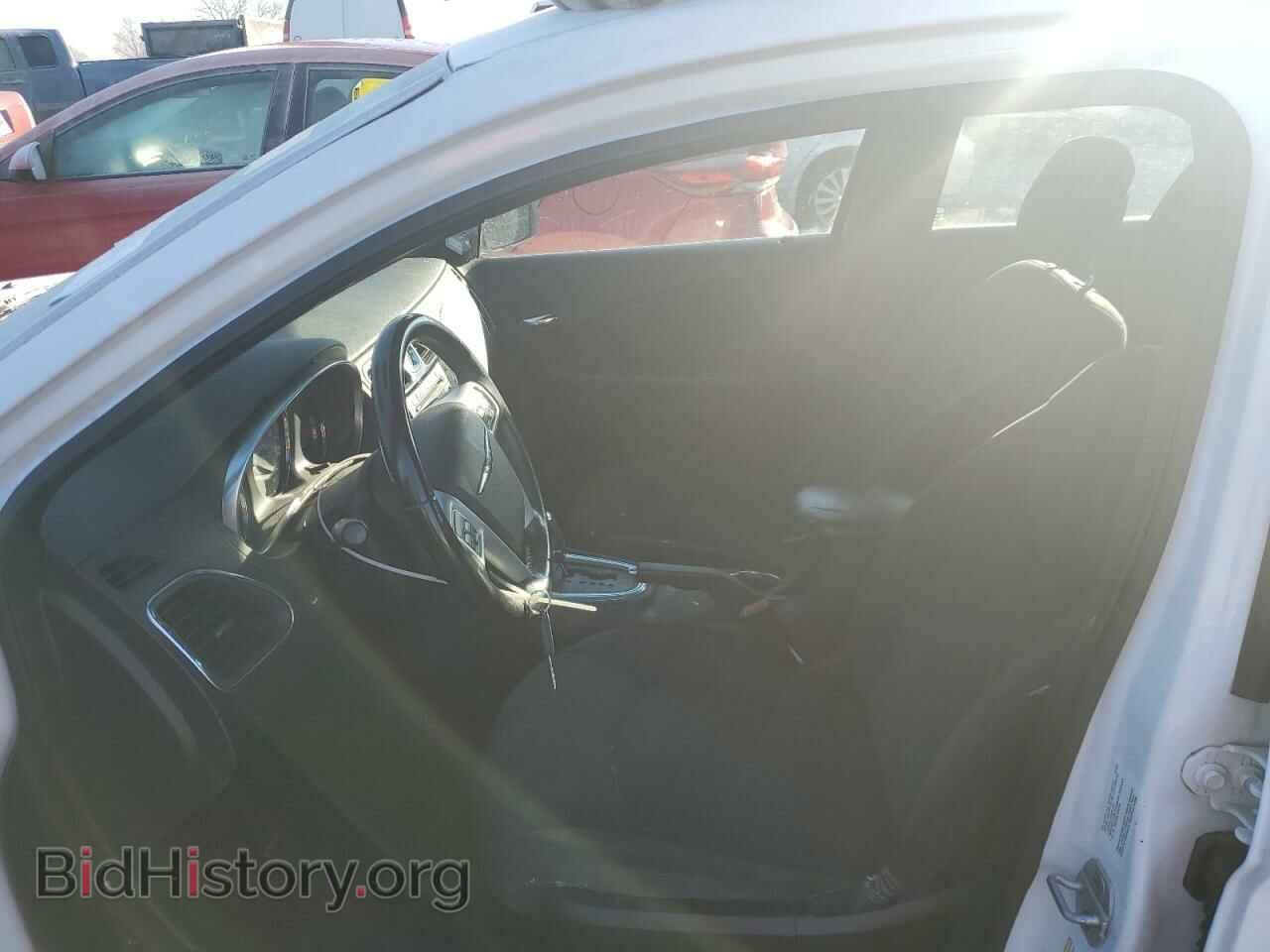 2011 CHRYSLER 200 - VIN: 1C3BC1FB8BN585998 - Фото 7