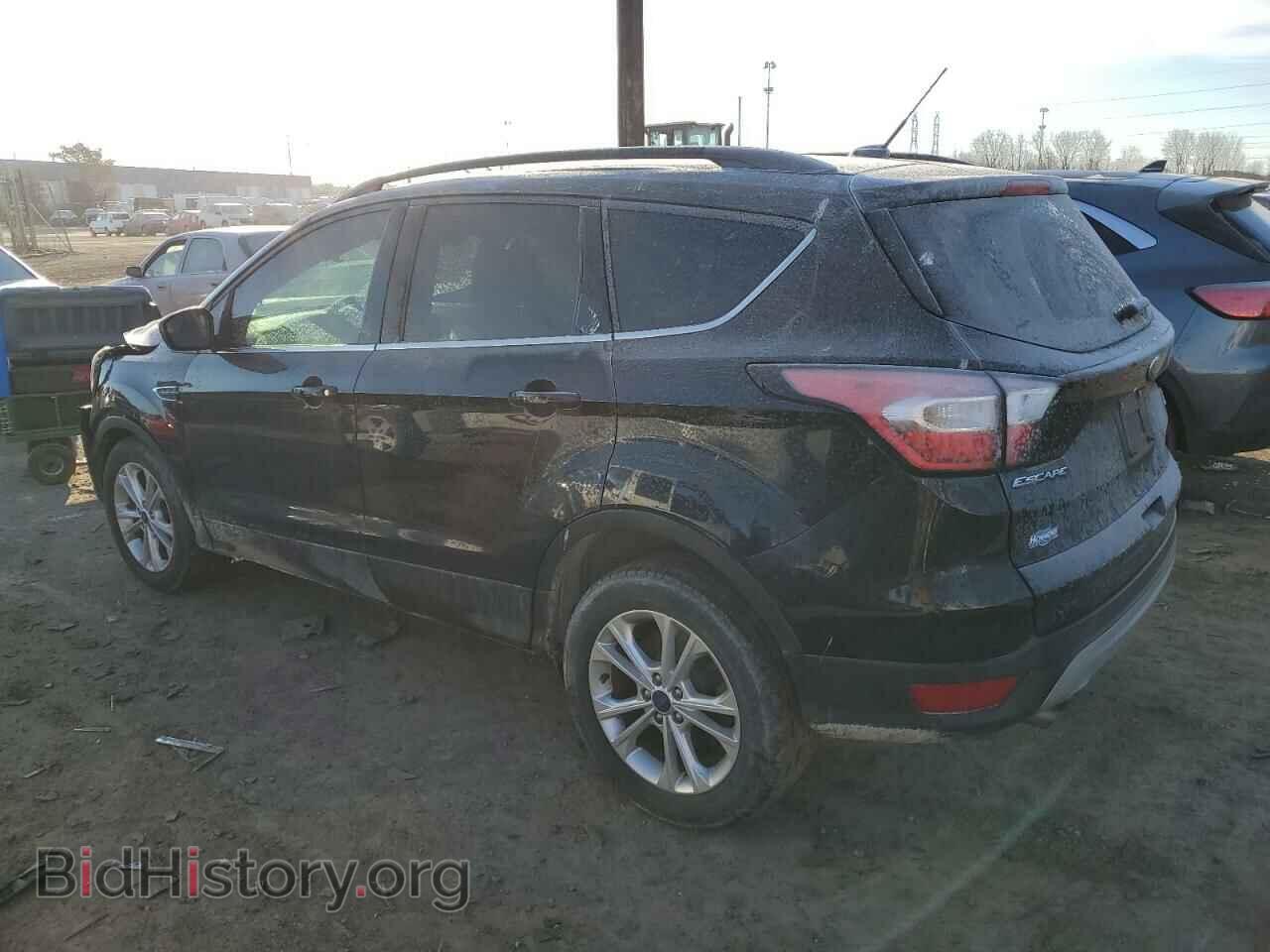 2017 FORD ESCAPE - VIN: 1FMCU0GD3HUD46070 - Фото 2