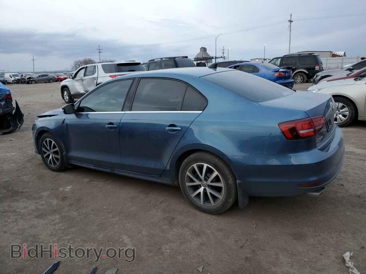 2017 VOLKSWAGEN JETTA - VIN: 3VWDB7AJ7HM293753 - Фото 2