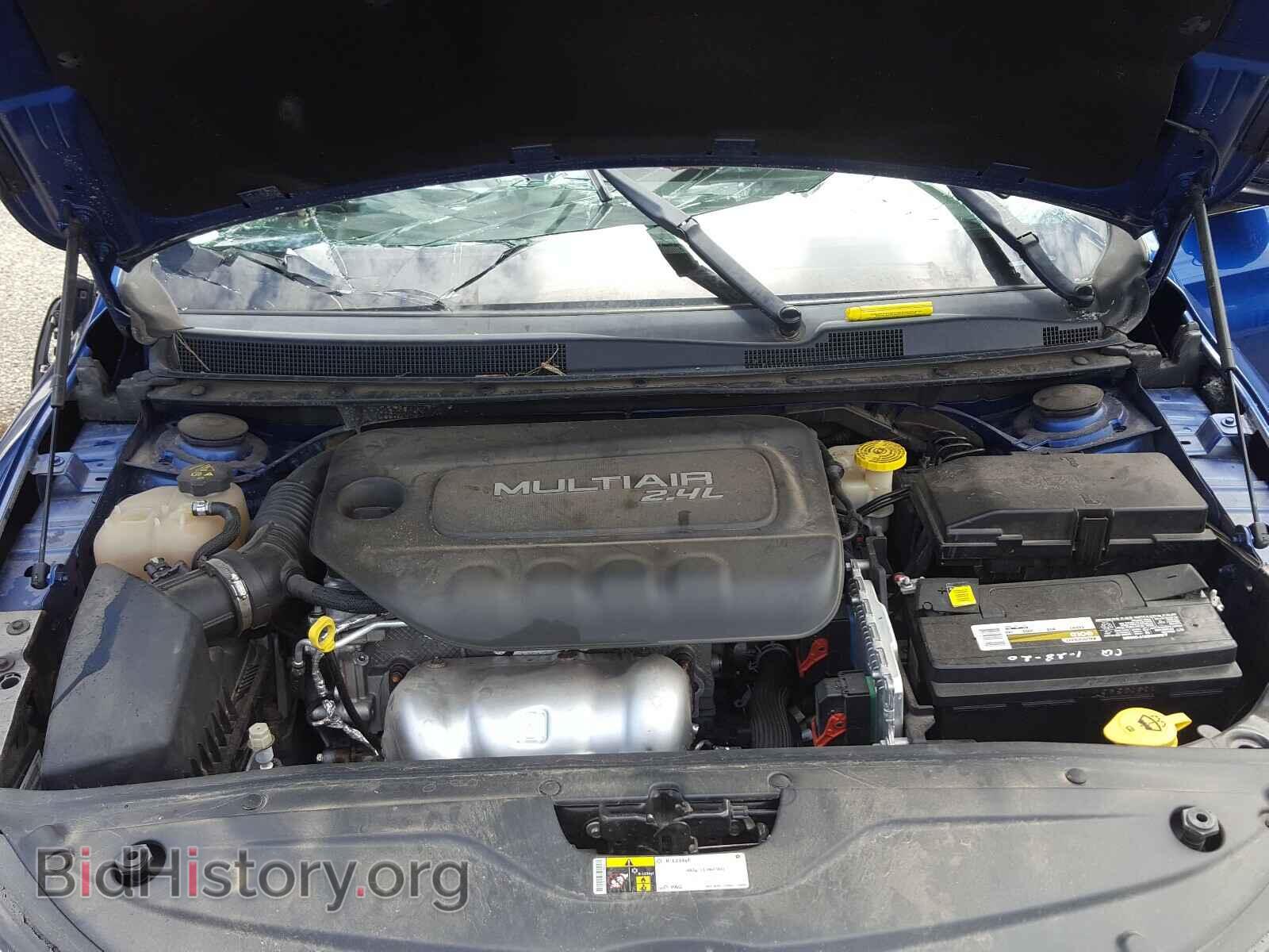 2015 CHRYSLER 200 - VIN: 1C3CCCAB0FN739939 - Фото 7