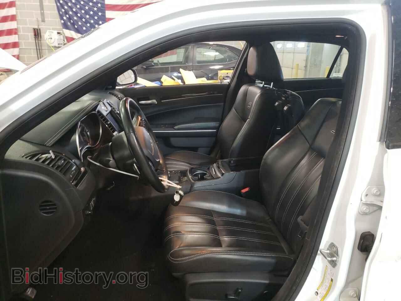 2021 CHRYSLER 300 - VIN: 2C3CCABG6MH550197 - Фото 7
