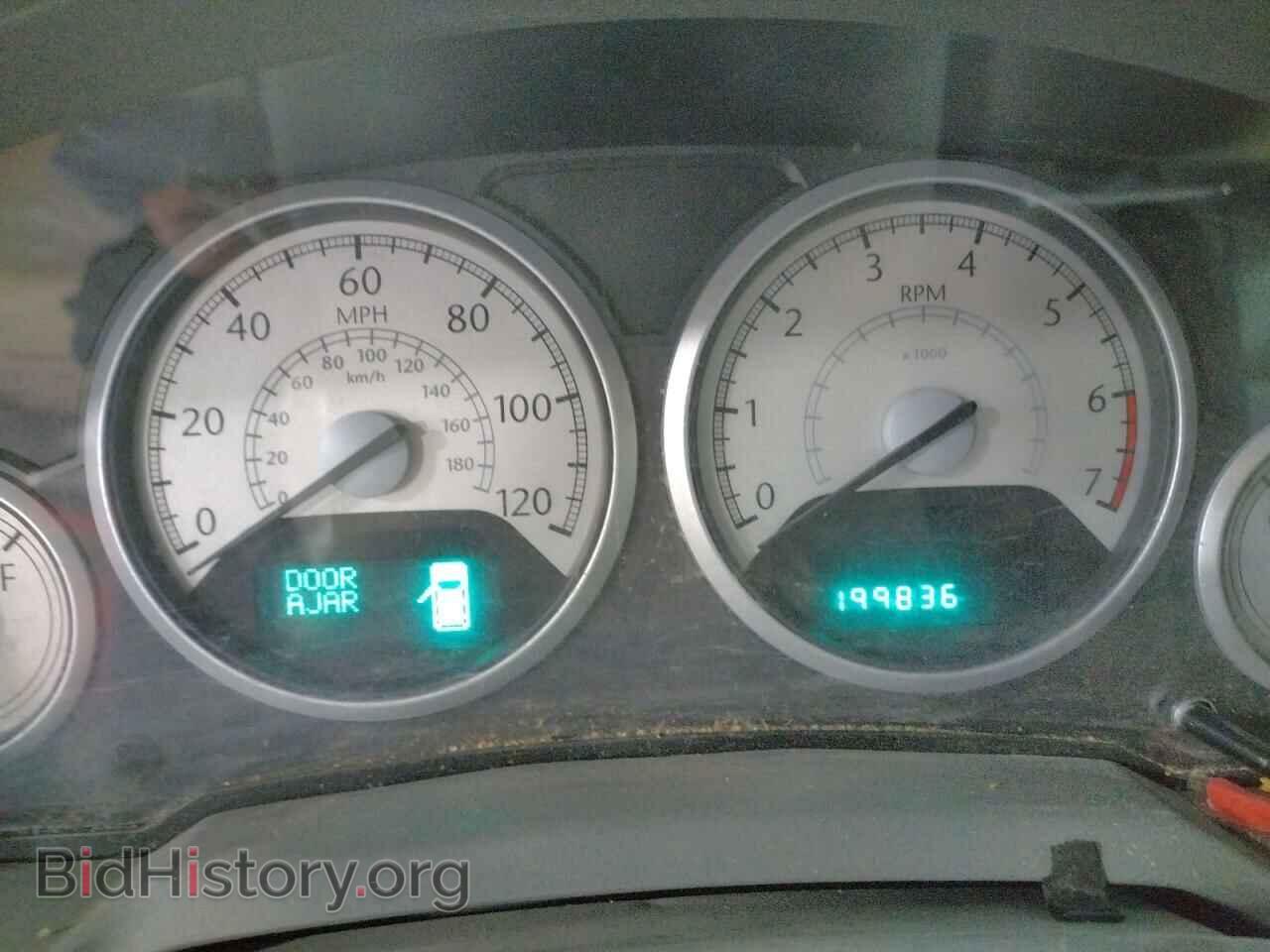 2009 CHRYSLER MINIVAN - VIN: 2A8HR54169R548220 - Фото 9