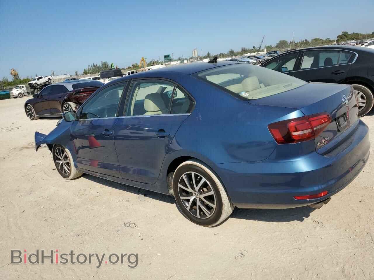 2017 VOLKSWAGEN JETTA - VIN: 3VWDB7AJ5HM387355 - Фото 2